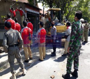 Penertiban Bangunan Liar di Kec  Banjarsari