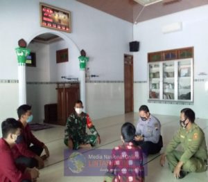 Jelang Hari Raya Idul Adha Babinsa Mangkubumen Komsos Dengan Takmir Masjid Al Mubarokah