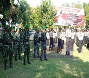 Amankan Adaptasi Kebiasaan Baru , TNI-Polri Laksanakan Apel Gelar Pasukan Dan Patroli Gabungan