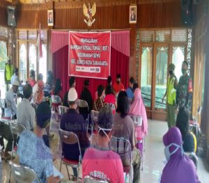 800 Orang Warga Kelurahan Sewu Terima Dana BST