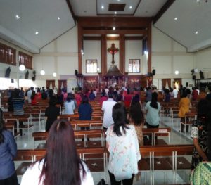 Serda Agus Santoso Pantau Kegiatan Ibadah Di Gereja San Inigo