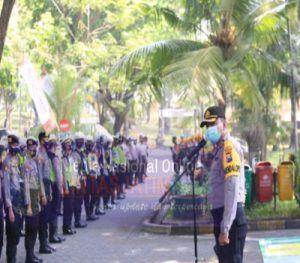 Pengundian Nomor Urut Paslon Walikota Surabaya Berjalan Aman, Polisi Menurunkan 350 Personil