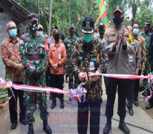 Potong Pita, Tanda Peresmian Jalan Sekaligus Penutupan TMMD