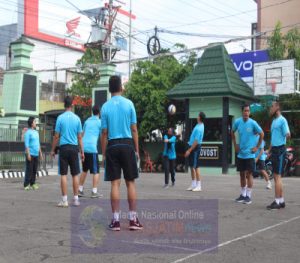 Jaga Kebugaran Di Tengah Pandemi, Anggota Kodim 0728/Wonogiri Main Volly