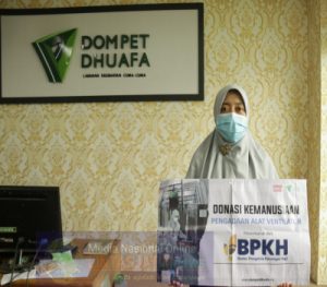 Dompet Dhuafa Bersama Badan Pengelola Keuangan Haji Salurkan Bantuan Ventilator Bagi Sepuluh Rumah Sakit