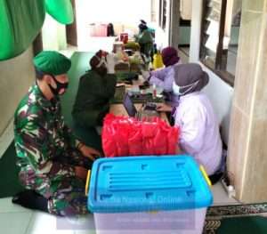 Serka M Nur Hakib Ikut Andil Dalam Kegiatan Donor Darah Diwilayahnya