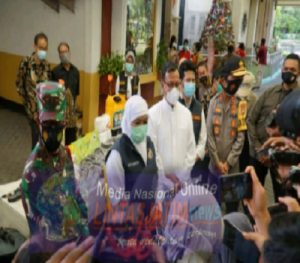 Polrestabes Surabaya Dan Tim Jibom Polda Jatim Sterilisasi Gereja di Surabaya Menjelang Hari Raya Natal