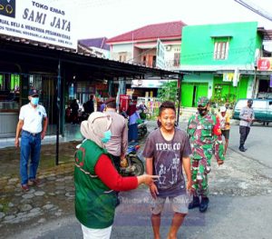 Bersama Satgas Covid, Babinsa Gelar Operasi Yustisi