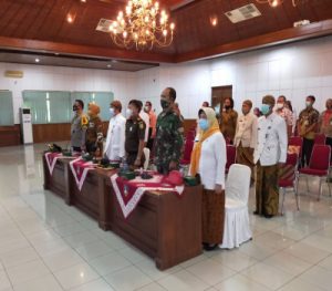 Kasdim 0735/Surakarta Hadiri Rapat Sosialisasi Layanan Kemitraan Membangun Desa