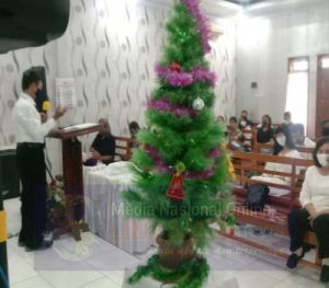 Sertu E. Lau We Amankan Ibadah Di Gereja GKKI