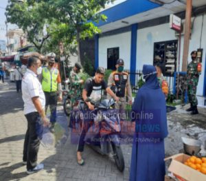 Polsek Pabean Cantikan Gelar Operasi Penertiban Masker Mobile Bersama Instansi Samping