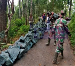 Begini Keseruan TNI Dan Warga Pada Pra TMMD Reguler Ke 110 Kodim 0728/Wonogiri