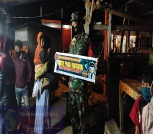 Tingkatkan Kesadaran Masyarakat Terapkan Protokol Kesehatan, Koramil 18/Girimarto Gelar Patroli