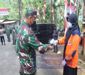 Kunjungan Asrena Kasad Di Lokasi TMMD Reguler Ke-110 Kodim 0728/Wonogiri Tetap Terapkan Protokol Kesehatan