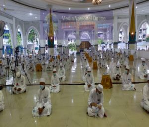 HAUL AKBAR Majelis Dzikir Maulidurrosul SAW dan Khotmil Qur’an di PonPes Assalafi Al Fithrah secara Virtual (live streaming)