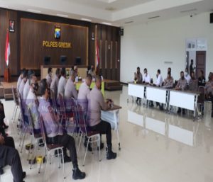 Polres Gresik Gelar Latpra Ops Pekat Semeru 2021