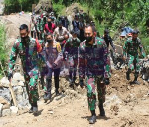 Kunjungan Danrem 074/Warastratama Di Lokasi TMMD Reguler Ke-110 Kodim 0728/Wonogiri