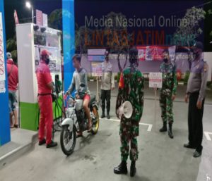 Patroli PPKM Mikro Petugas Ingatkan Sejumlah Warga Pelanggar Prokes