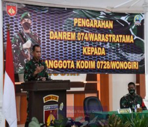 Danrem Berikan Pengarahan Kepada Prajurit Dan PNS Kodim 0728/Wonogiri Tekankan Komunikasi Pimpinan Dengan Anggota