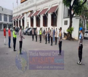 Pamenwas Pimpin Apel Serah Terima Piket Fungsi Polrestabes Surabaya