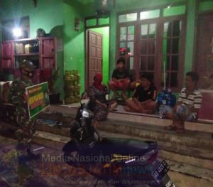 Koramil 17/Sidoharjo Gelar Patroli Malam Himbau Warga Selalu Jaga Jarak