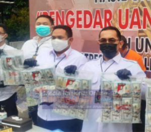 Resmob Satreskrim Polrestabes Surabaya Tangkap Pengedar Uang Dolar Palsu