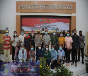 Launching Orang Tua dan Anak Asuh Pelajar Papua