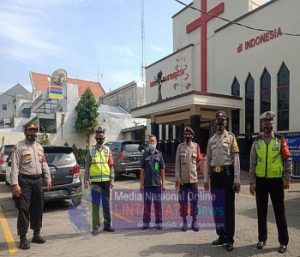 Pengamanan Kebaktian Minggu di Gereja Pantekosta Jalan Rajawali