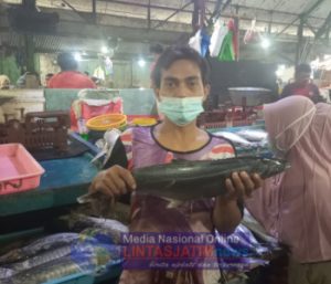 Harga Ikan Laut dan Tawar di Pasar Pabean Awal Puasa  Normal