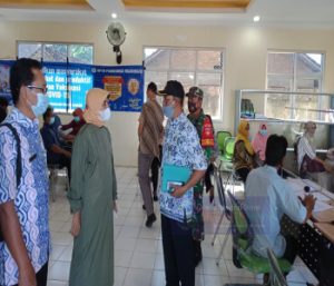 Persiapan PTM, 75 Tenaga Pendidik SMP N 1 Ngadirojo Dan SD N 1 Gedong Di Vaksin