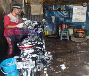 Syaiful Motor Tempat Cuci Motor Tarif Merakyat Hasil Bersih Memuaskan