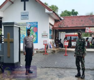 Perayaan Paskah Umat Kristiani Nguntoronadi Mendapat Pengamanan Dari Koramil Dan Polsek Setempat