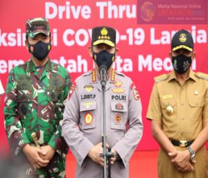 Kapolri dan Panglima Berharap Vaksinasi Drive Thru di Medan Jadi Role Model Wilayah Lain