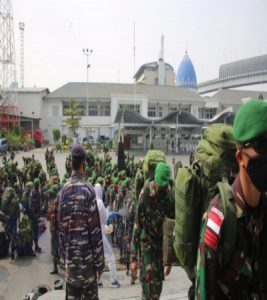 400 Personil Pasukan Setan Berangkat ke Papua Menggunakan KRI Banjarmasin