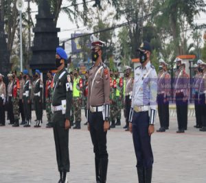 Polres Gresik Gelar Apel Pasukan Ops Ketupat Semeru 2021