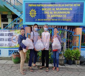 SMPM 15 Surabaya Gelar Acara Akbar Kurma di Bulan Ramadhan