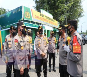 Tim Supervisi Mabes Polri Pantau SOP Penyekatan Dan Larangan Mudik Di Jatim