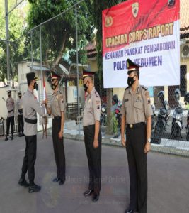 Tiga Personel Polres Kebumen Mendapat Kenaikan Pangkat Pengabdian dari Kapolri