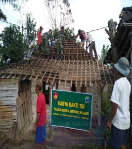 Gotong Royong Wujud Kemanuggalan TNI Dan Masyarakat