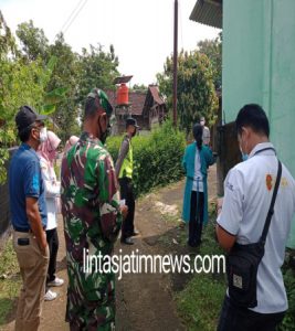 Babinsa Koramil 03/Ngadirojo Di Masing-Masing Desa Binaan Dampingi Petugas Kesehatan Laksanakan Tracing