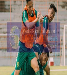 Persebaya Menang 3-0 Atas Persekat Tegal