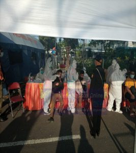 Penyekatan dan Tes Swab di Hari Ketiga di Pos Suramadu Masih Berlangsung