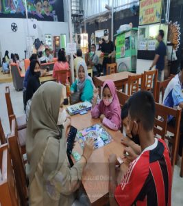 OL Street Food Mengangkat Ekonomi UMKM Di Tengah Covid 19 Periode 2