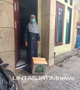 DD Jatim Distribusikan Puluhan Paket Kado Pangan Bagi Warga Yang Jalani Isolasi Mandiri