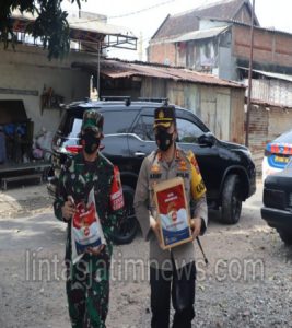 Polres Gresik Bersinergi dengan Kodim 0817 Distribusikan 52 Ton Beras untuk Masyarakat Terdampak Covid 19 di Saat PPKM Darurat