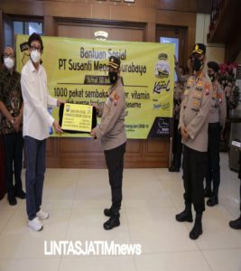 Polda Jatim Terima Bansos Dari PT. Susanti Megah Surabaya, Siap Disalurkan ke Masyarakat Terdampak Covid-19