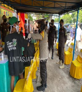 Kapolres Tanjung Perak Pimpin Operasi PPKM Darurat Diikuti Sidang Ditempat