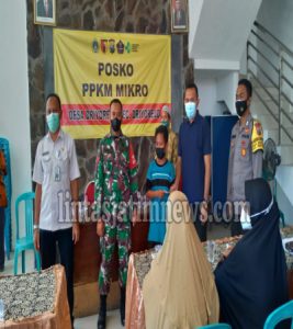 Polisi Beri Santunan untuk Puluhan Janda dan Yatim Piatu di Gresik