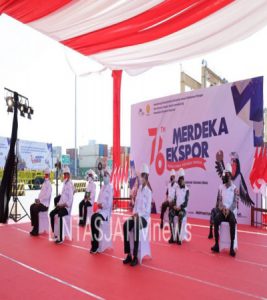 Bersama Presiden RI, Forkopimda Jatim Melaksanakan Video Virtual Ceremonial Pelepasan Ekspor Komoditas Pertanian “Merdeka Ekspor” Tahun 2021