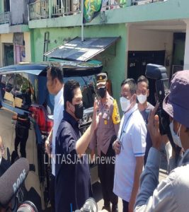 Polres Tanjung Perak Kawal Kunjungan Menteri BUMN Erick Thohir di Kampung Nelayan Nambangan